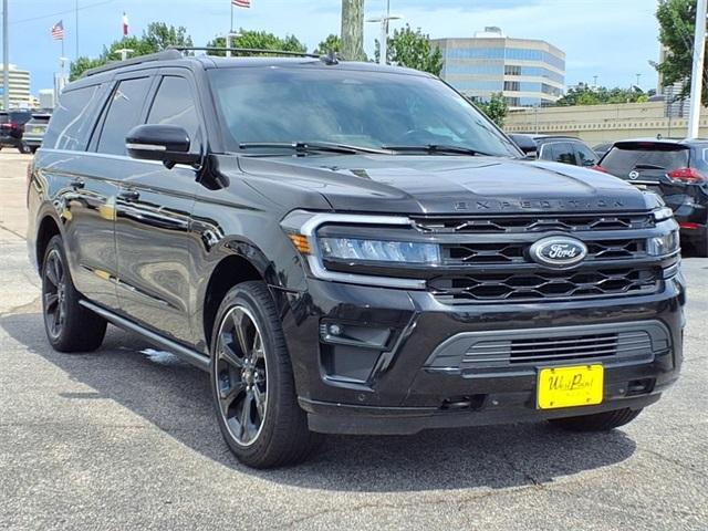 used 2022 Ford Expedition Max car, priced at $43,391