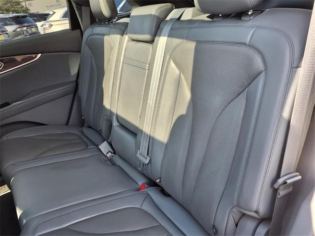 used 2021 Lincoln Nautilus car, priced at $32,691