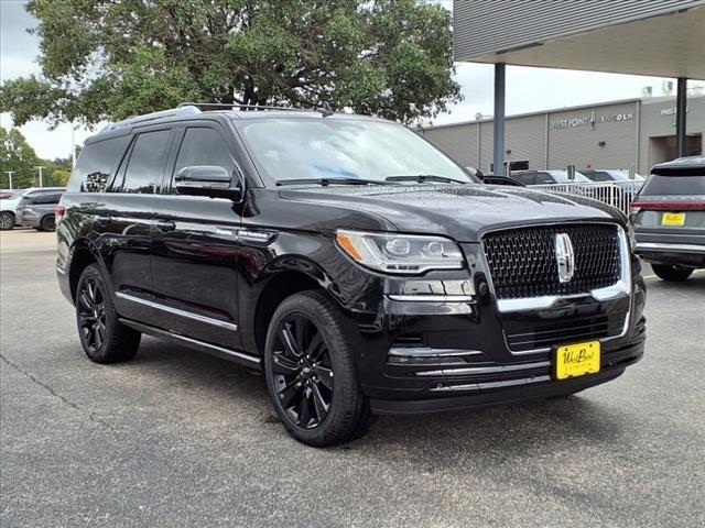 new 2024 Lincoln Navigator car, priced at $100,058