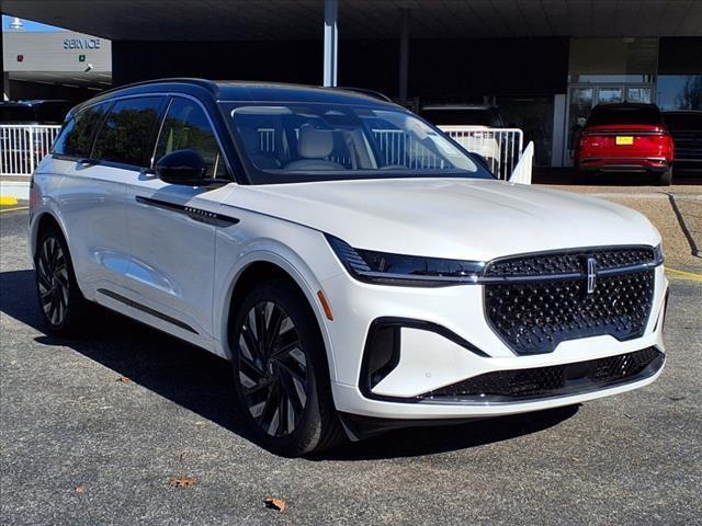 new 2025 Lincoln Nautilus car, priced at $81,395