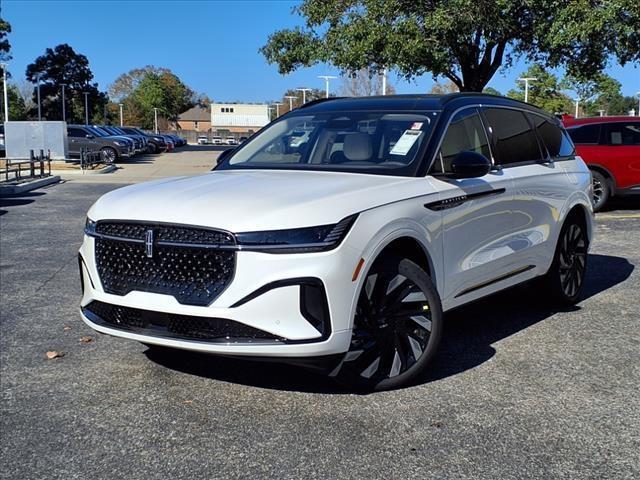 new 2025 Lincoln Nautilus car, priced at $81,395