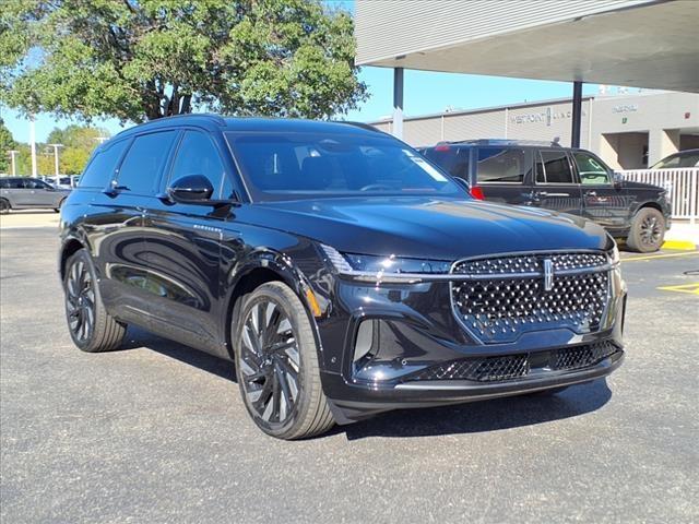 new 2024 Lincoln Nautilus car, priced at $63,220