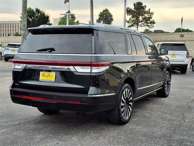 used 2022 Lincoln Navigator L car, priced at $68,391