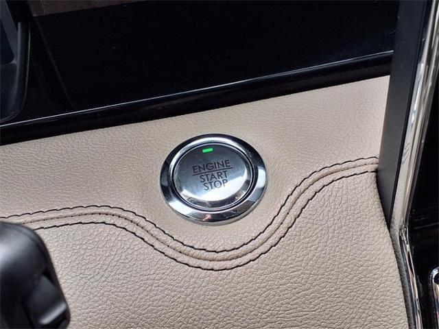 used 2022 Lincoln Navigator car, priced at $50,991