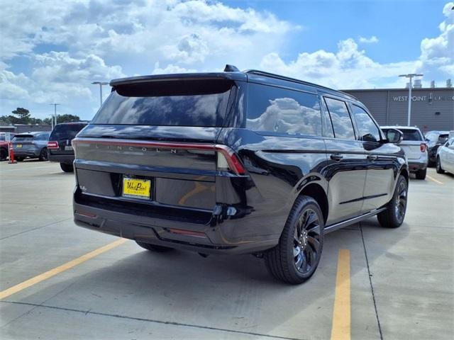 new 2025 Lincoln Navigator L car, priced at $111,545
