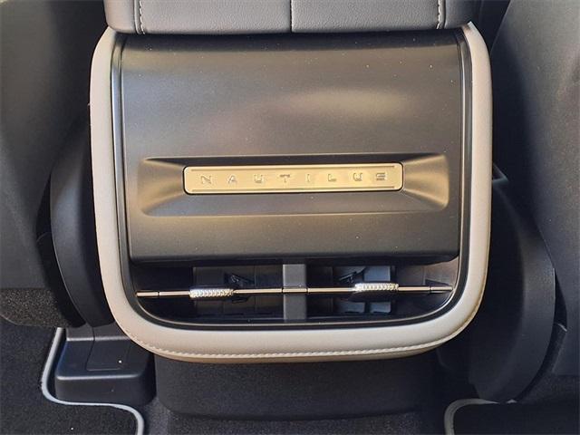 new 2025 Lincoln Nautilus car, priced at $53,554