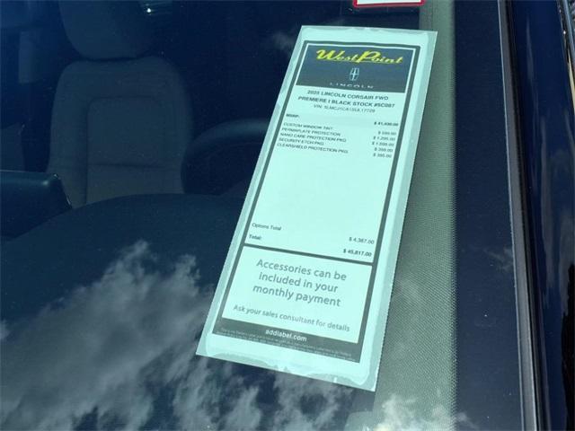new 2025 Lincoln Corsair car, priced at $39,773