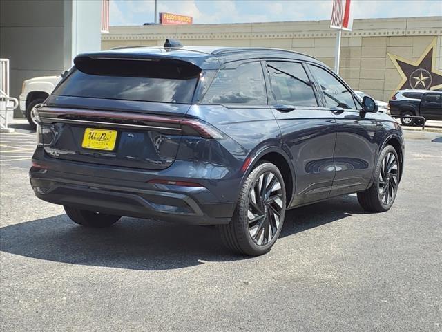 new 2024 Lincoln Nautilus car, priced at $63,870