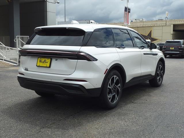 new 2024 Lincoln Nautilus car, priced at $58,035