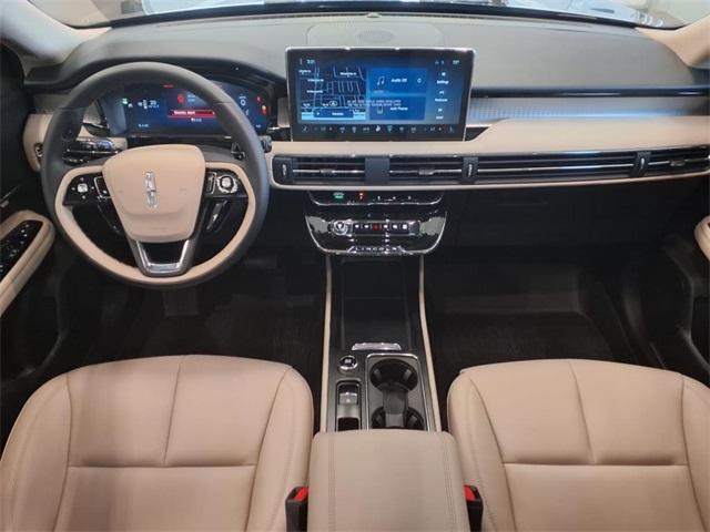 new 2025 Lincoln Corsair car, priced at $40,013