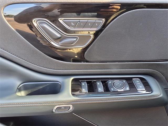 new 2025 Lincoln Aviator car, priced at $59,462