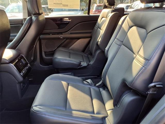 new 2025 Lincoln Aviator car, priced at $59,462