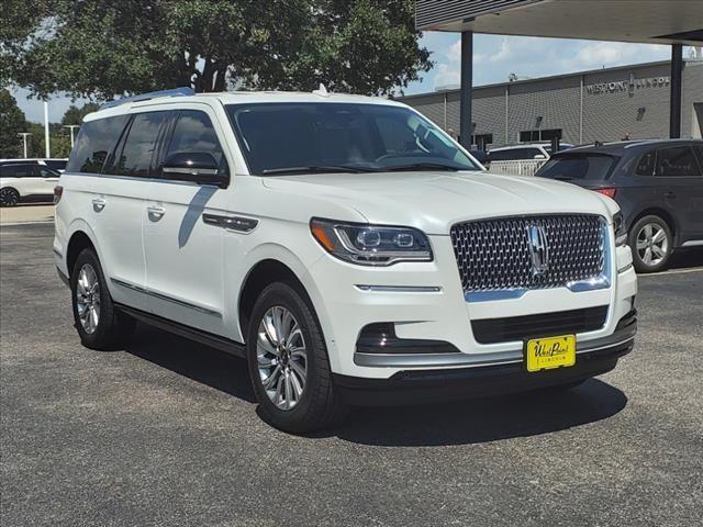 new 2024 Lincoln Navigator car, priced at $81,037