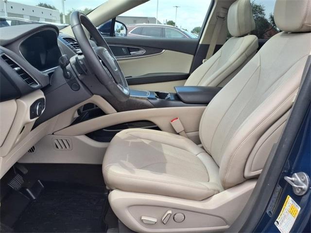 used 2020 Lincoln Nautilus car, priced at $25,991