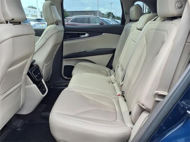 used 2020 Lincoln Nautilus car, priced at $25,991