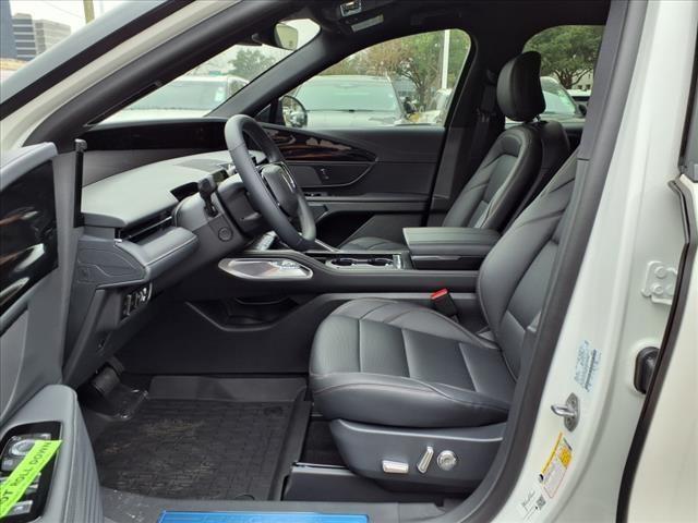 new 2025 Lincoln Nautilus car, priced at $56,429