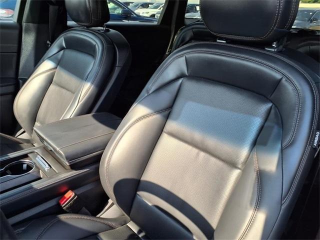 used 2024 Lincoln Nautilus car, priced at $49,991