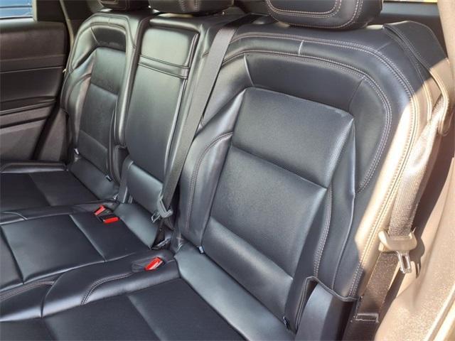 used 2024 Lincoln Nautilus car, priced at $49,991