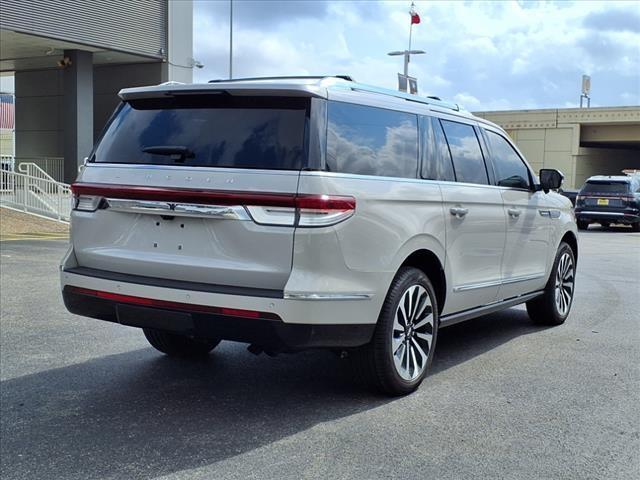 new 2024 Lincoln Navigator L car, priced at $104,575