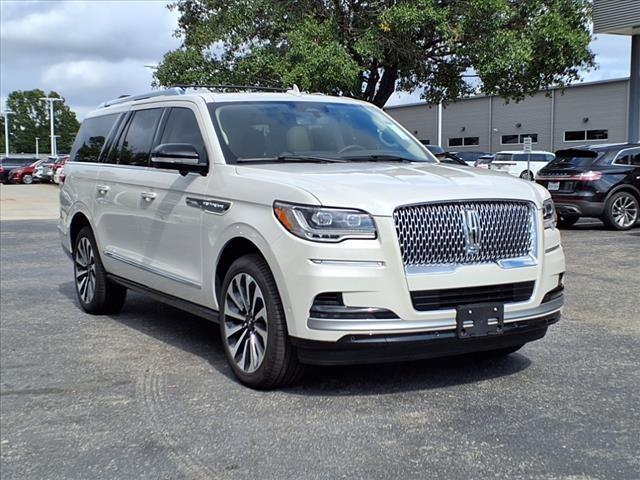 new 2024 Lincoln Navigator L car, priced at $104,575