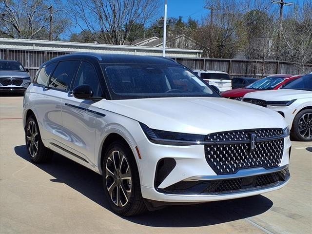 new 2025 Lincoln Nautilus car, priced at $57,662