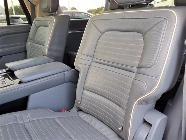used 2019 Lincoln Navigator L car, priced at $38,991