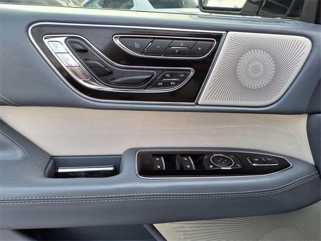 used 2019 Lincoln Navigator L car, priced at $38,991