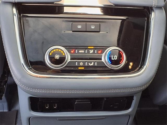 used 2019 Lincoln Navigator L car, priced at $38,991