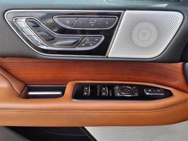 used 2021 Lincoln Navigator car, priced at $46,991