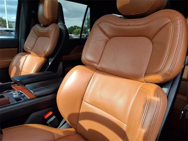 used 2021 Lincoln Navigator car, priced at $46,991