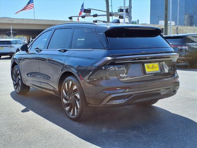 new 2024 Lincoln Nautilus car, priced at $66,700