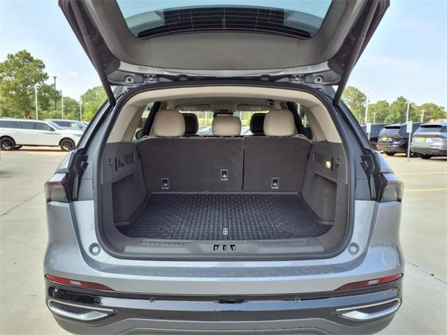 new 2025 Lincoln Nautilus car, priced at $51,429