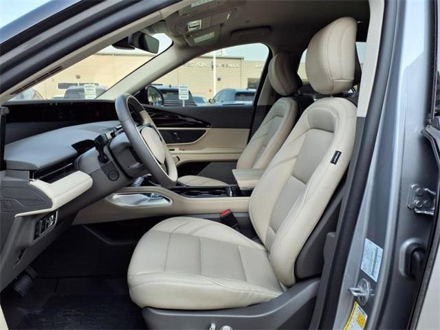 new 2025 Lincoln Nautilus car, priced at $51,429