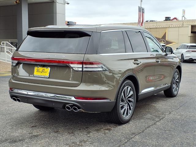 new 2025 Lincoln Aviator car, priced at $62,376