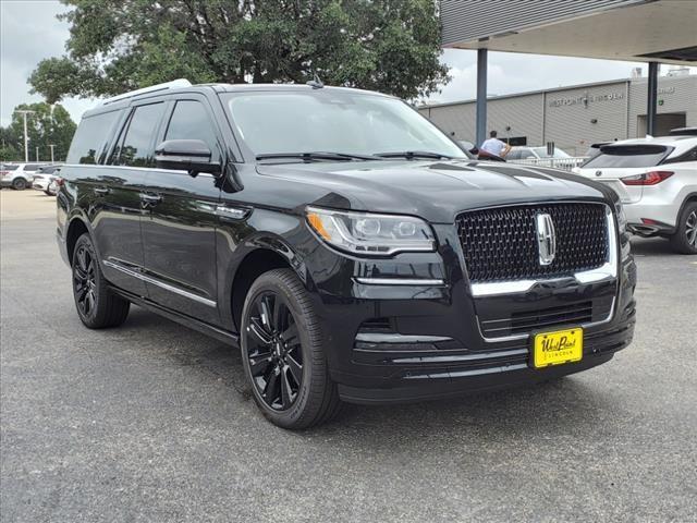 new 2024 Lincoln Navigator L car, priced at $105,487