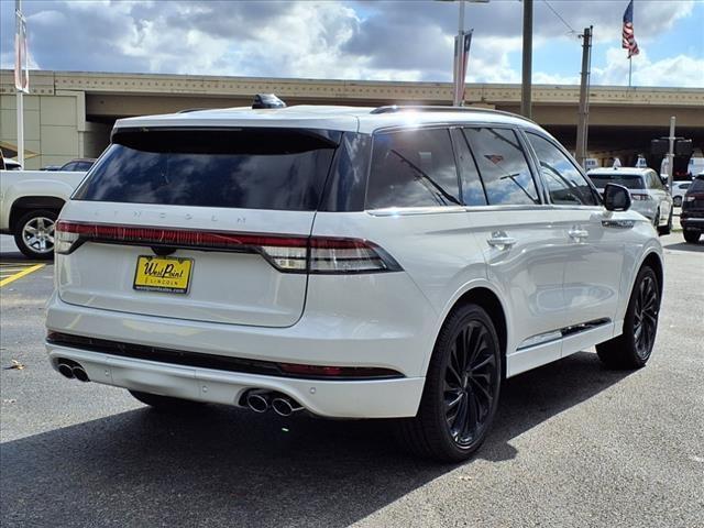 new 2025 Lincoln Aviator car, priced at $70,680