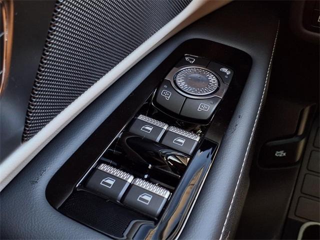 new 2025 Lincoln Nautilus car, priced at $55,744