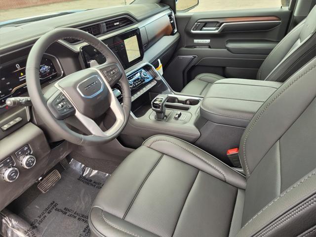 new 2025 GMC Sierra 1500 car, priced at $70,496