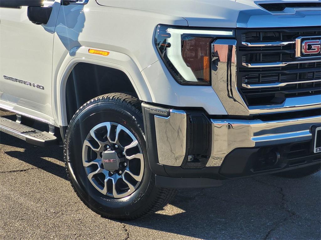new 2026 GMC Sierra 2500 car, priced at $70,301