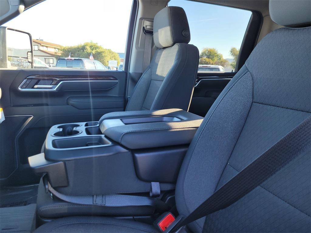 new 2026 GMC Sierra 2500 car, priced at $70,301