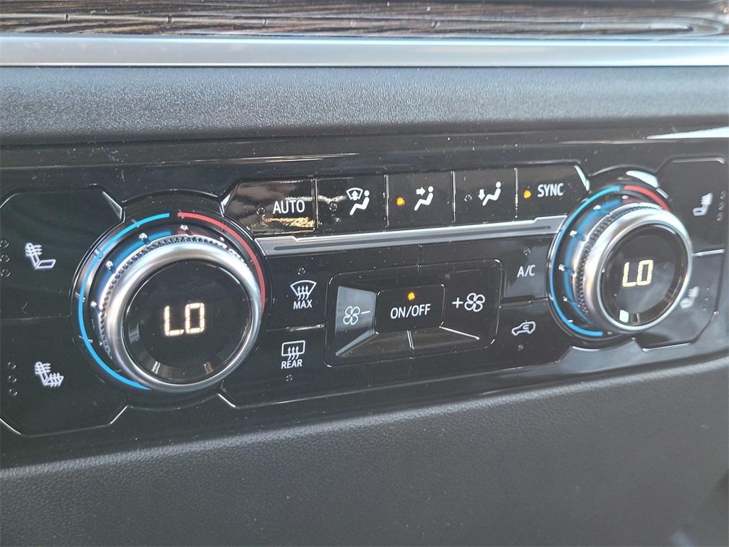 new 2026 GMC Sierra 2500 car, priced at $70,301