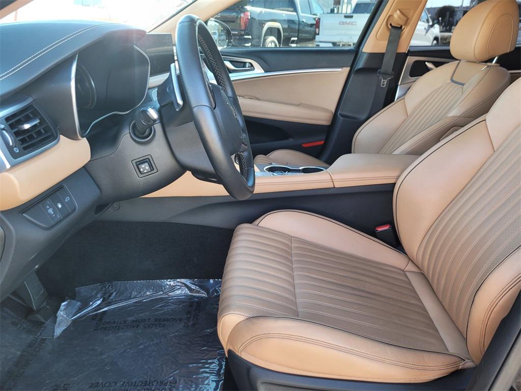 used 2022 Genesis G70 car, priced at $28,999