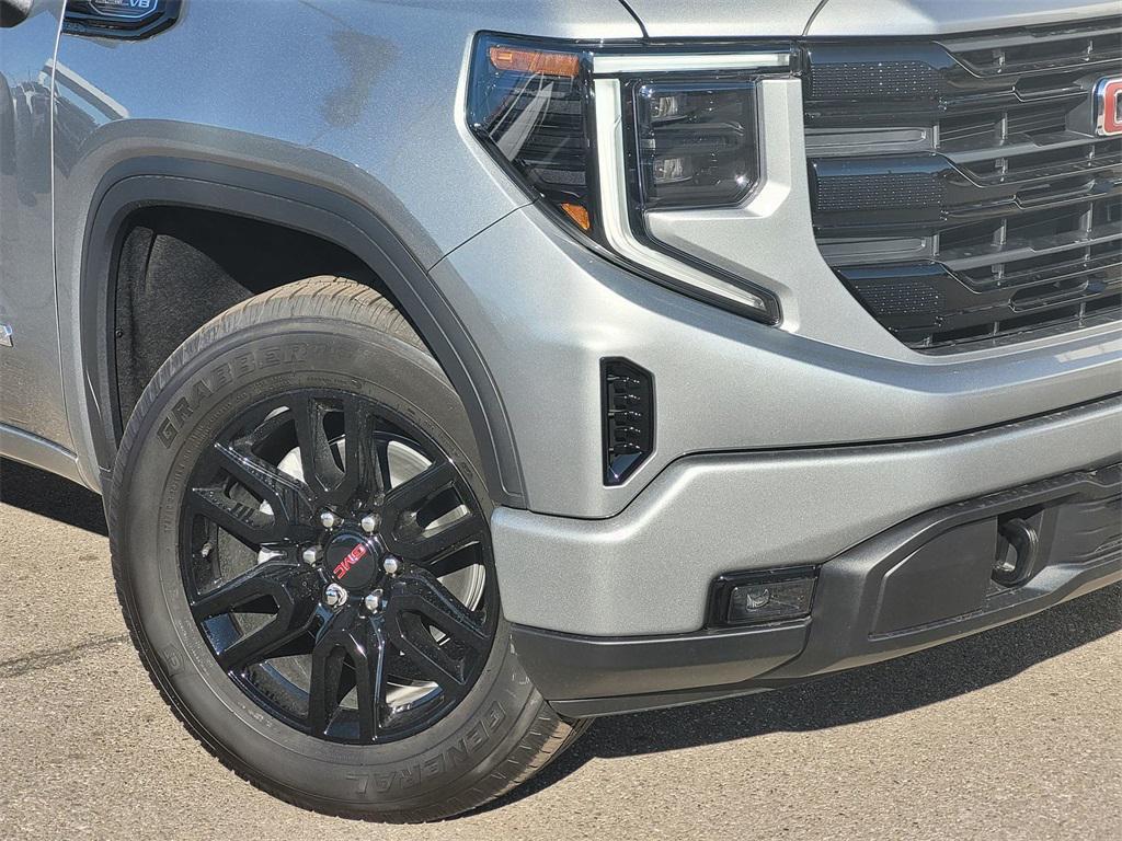 new 2026 GMC Sierra 1500 car, priced at $52,651