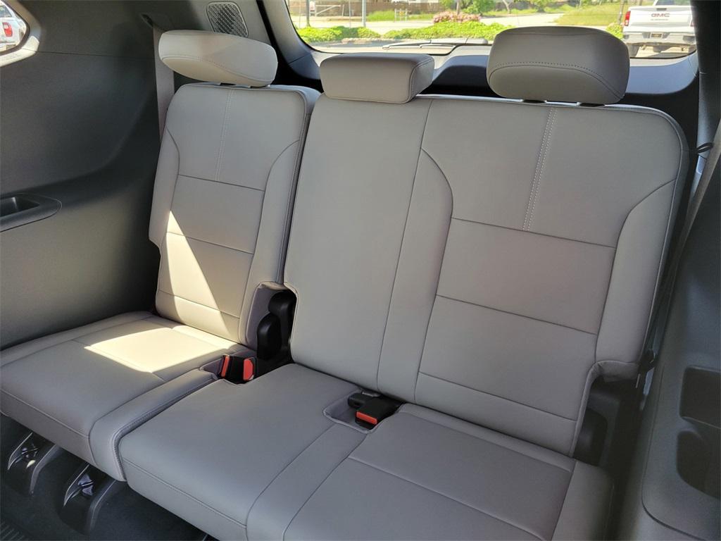 new 2025 GMC Acadia car, priced at $48,431