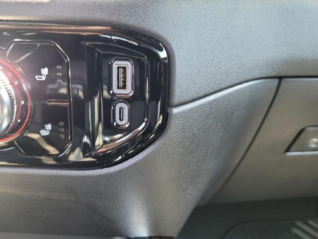 new 2025 GMC Sierra 1500 car