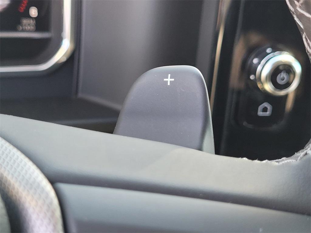 new 2025 GMC Sierra 1500 car, priced at $65,106