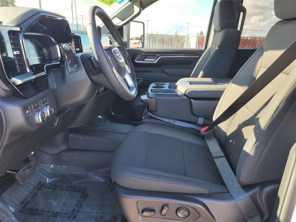 new 2026 GMC Sierra 2500 car, priced at $70,746
