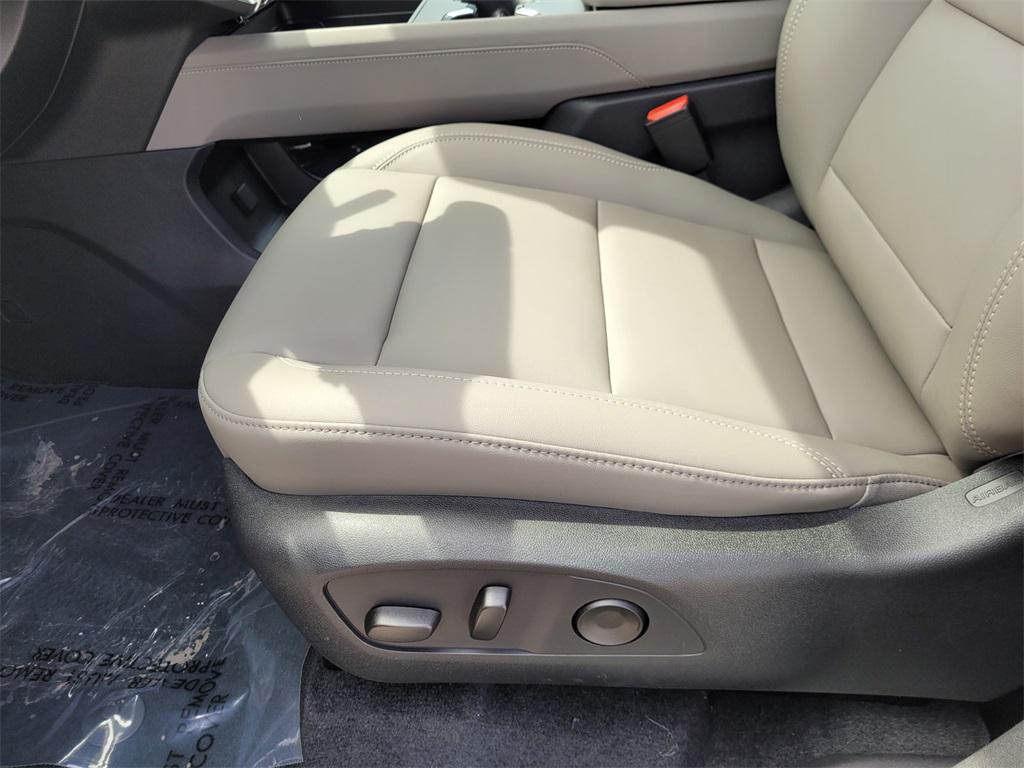 new 2025 GMC Acadia car, priced at $47,381