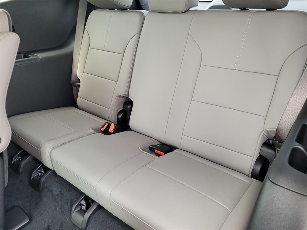 new 2025 GMC Acadia car, priced at $47,381