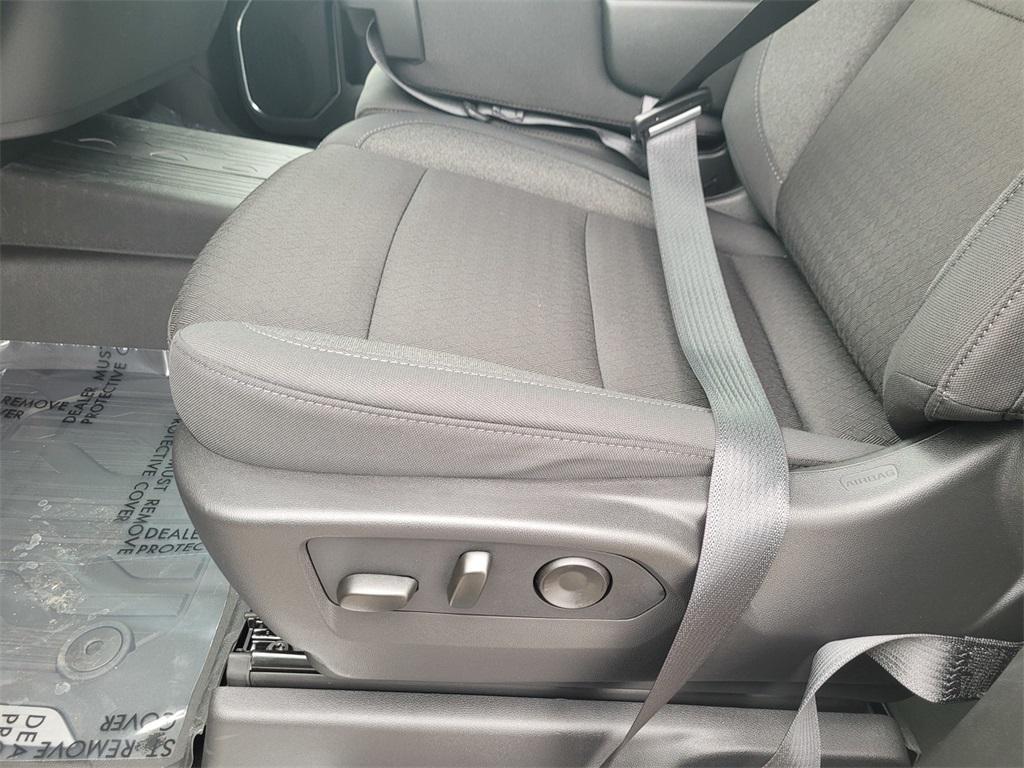 new 2026 GMC Sierra 1500 car, priced at $44,401